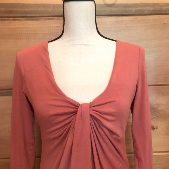 Victoria’s Secret Peach Bra Top - Picture 2 of 8